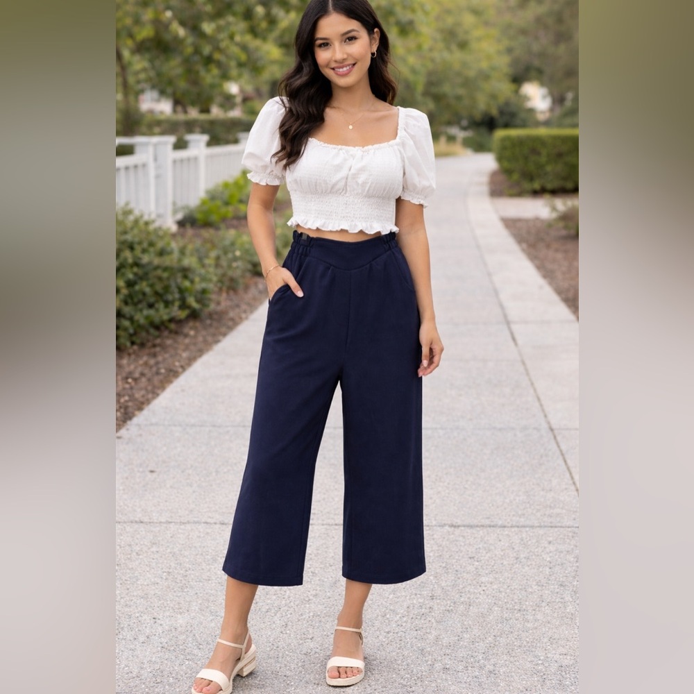 Stylish Blue Wide-Leg Pants Size S (very good material)